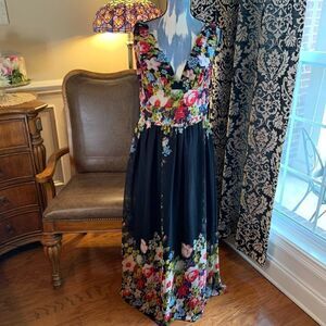 Ever Pretty black floral formal V neck dress See MEASUREMENTS